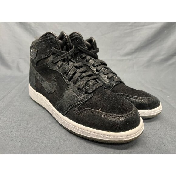 Nike Boys Jordan 1 Retro High (GS) 2016 Heiress Black Suede Size 4 NEW NO BOX! - Picture 10 of 11
